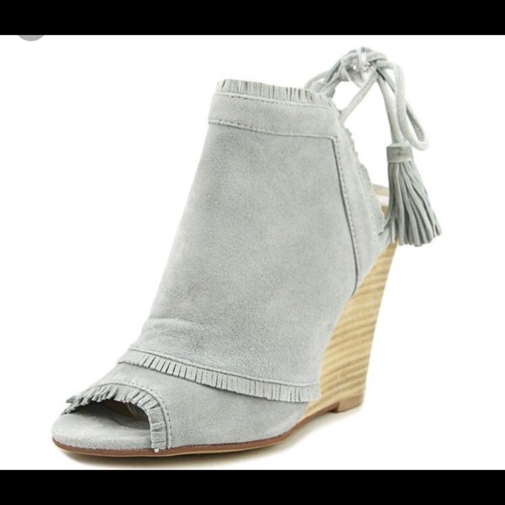 Kristin Cavallari Chinese Laundry Wedges